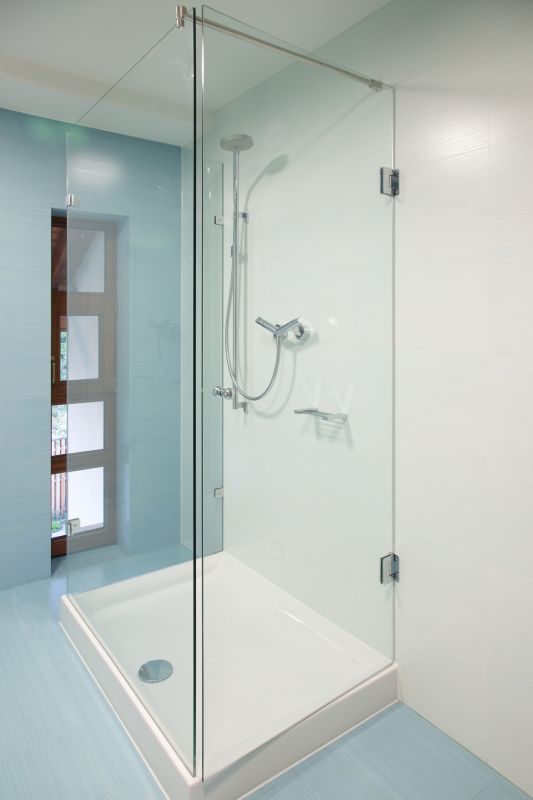 Corner Shower with Modern Design